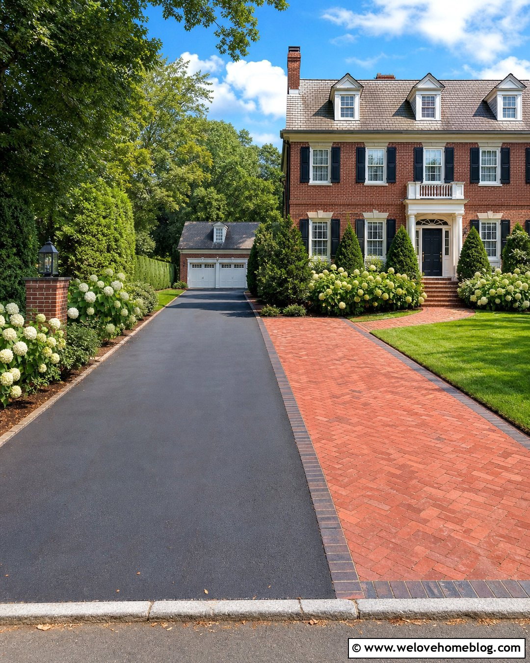 Brick Pavers Beside An Asphalt Driveway - 20 Adding Pavers To Side Of Driveway Ideas
