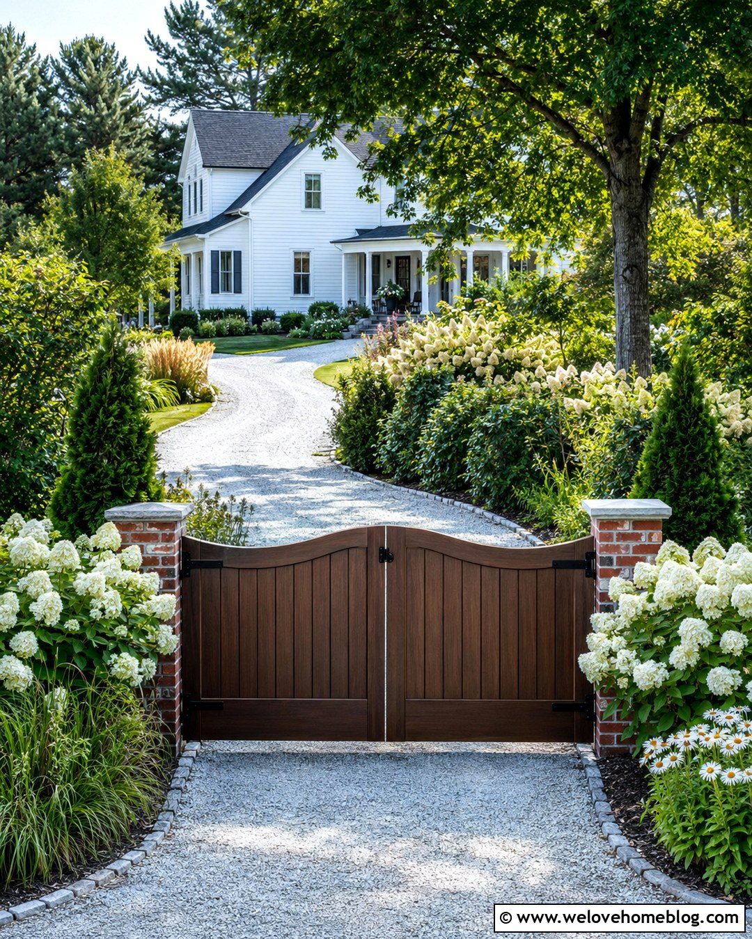 Brown Plastic Driveway Gate With Farmhouse Landscaping - 20 plastic gates for driveways ideas