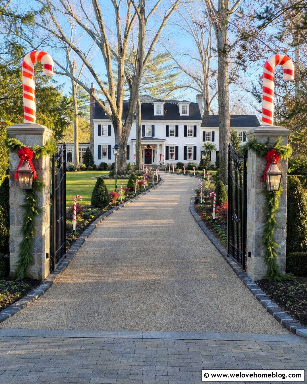 Candy Cane Driveway Entrance With Pillars - 20 Candy Cane Lined Driveway Ideas