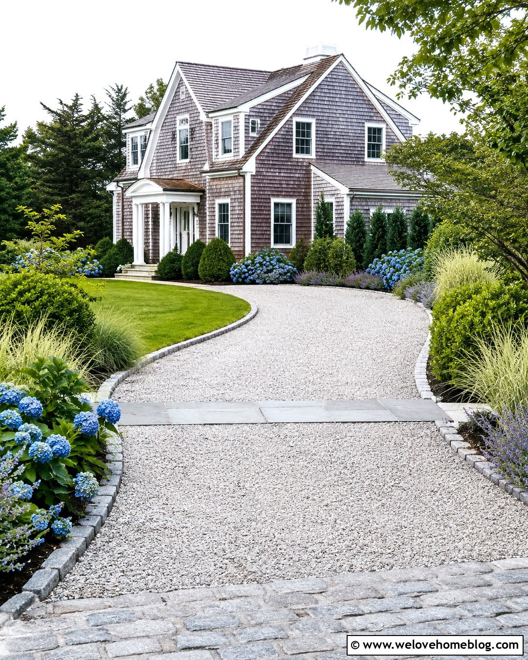 Cape Cod Traditional Driveway - 20 Traditional Driveway Ideas