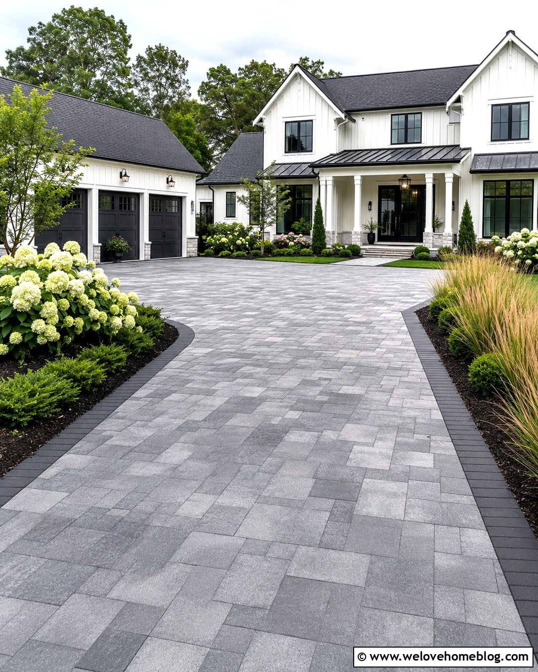 Charcoal Mixed Size Block Paving Driveway - 20 Charcoal Block Paving Driveway Ideas