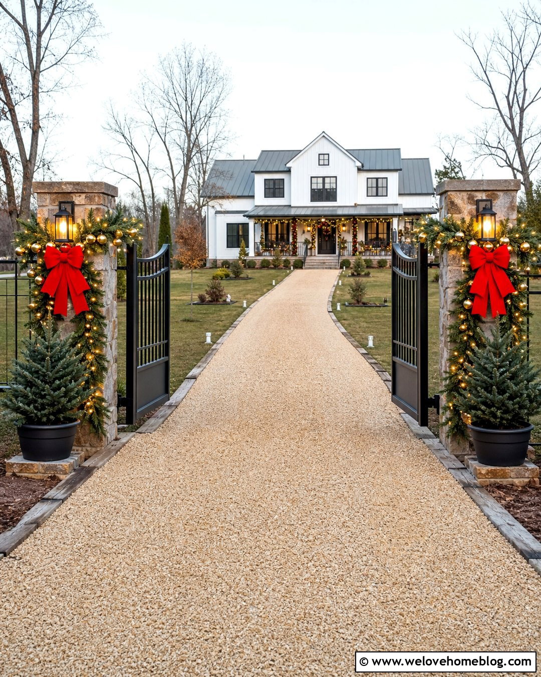 Christmas Driveway Gate Decorations - 25 Driveway Christmas Decorations Ideas