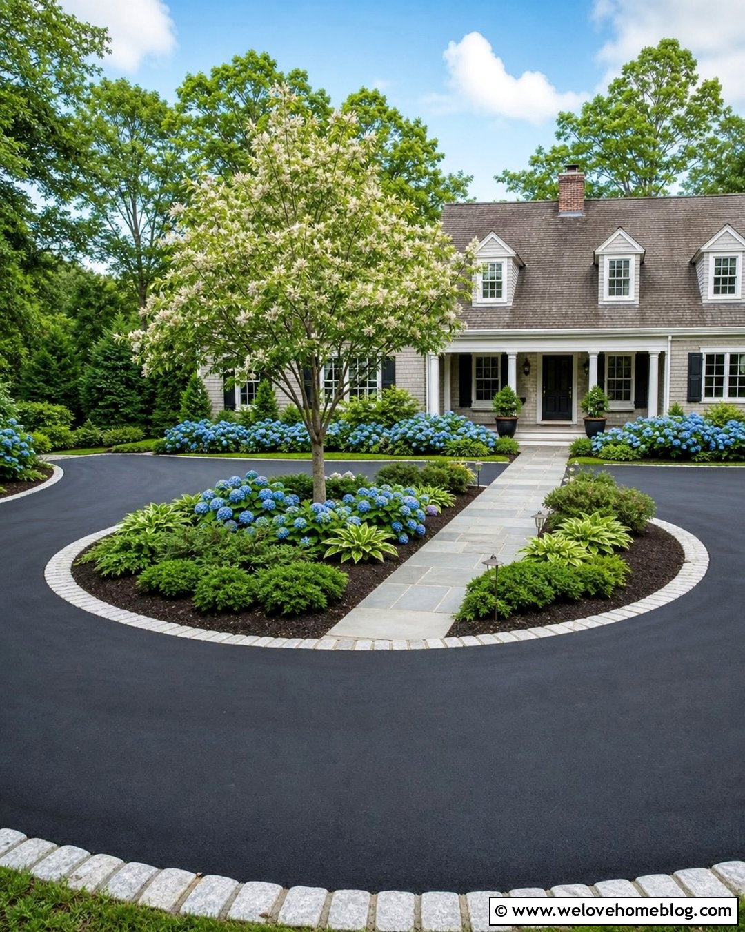Circle Driveway With Hydrangea Borders - 25 front yard circle driveway landscaping ideas