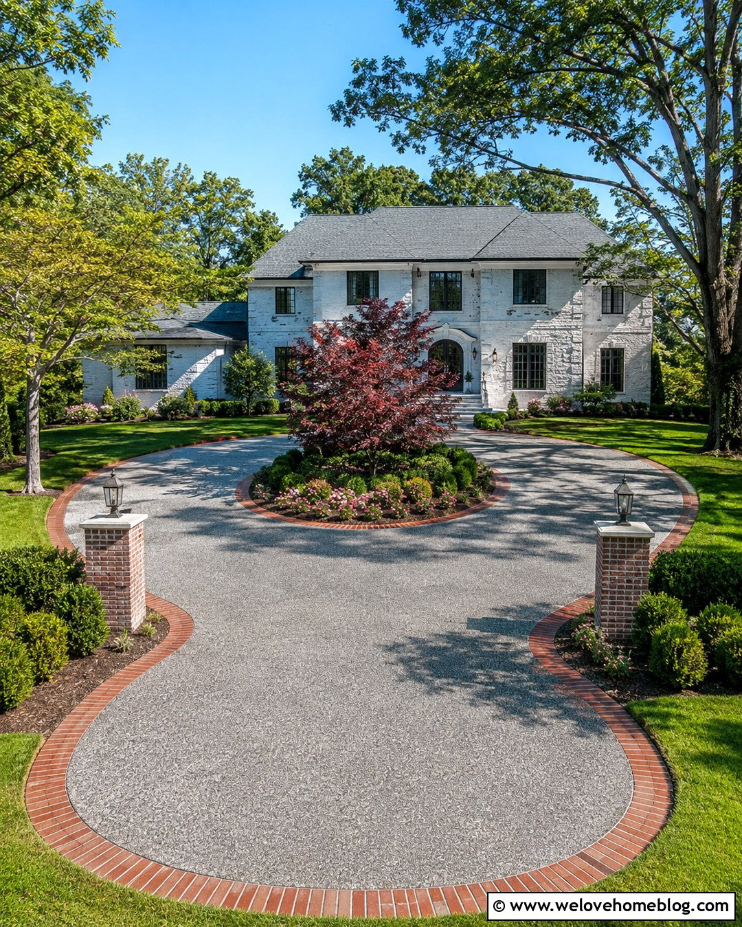 Circular Driveway With Brick Edging And Center Island - 20 Driveway Brick Edging Ideas