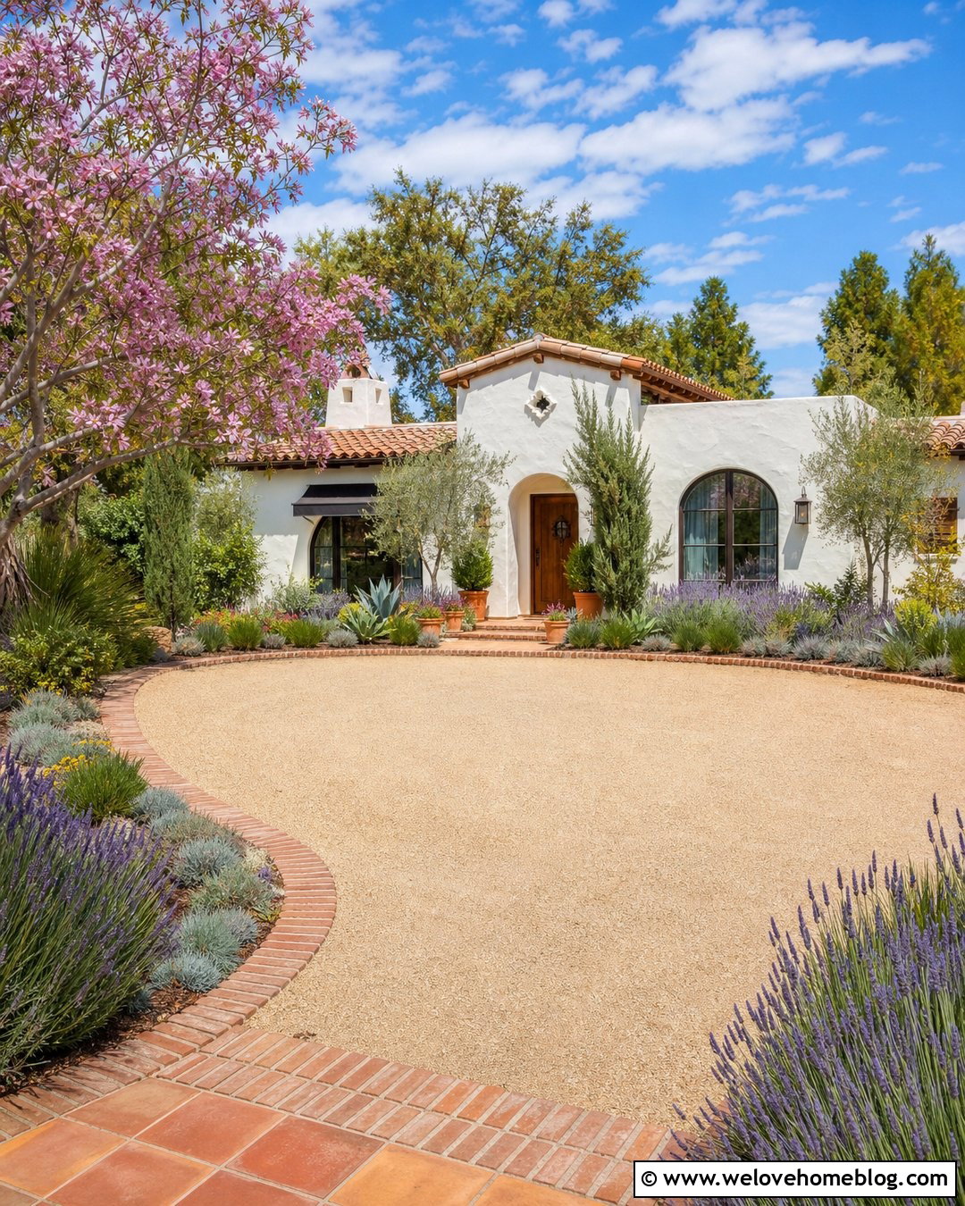 Circular Driveway With Lavender Borders - 35 circular driveway landscaping ideas