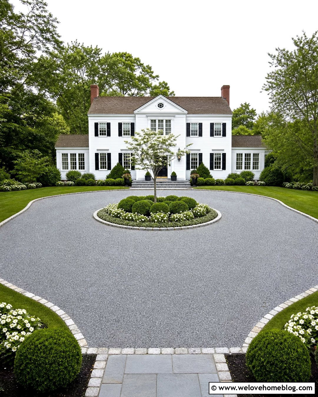 Circular Gravel Driveway With Center Garden - 20 Stone And Gravel Driveway Ideas