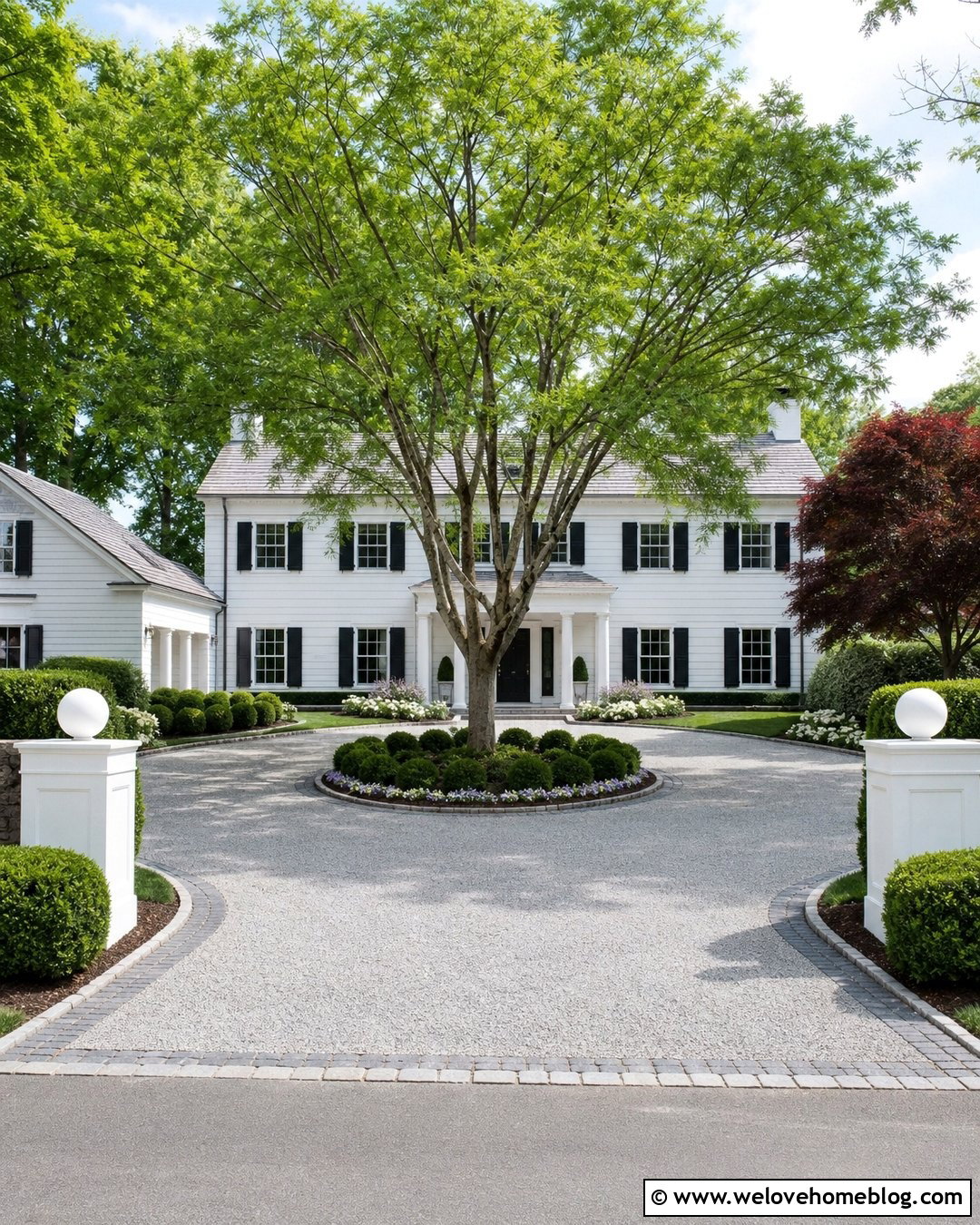 Circular Gravel Driveway With Granite Edging - 20 Edge Gravel Driveway Ideas