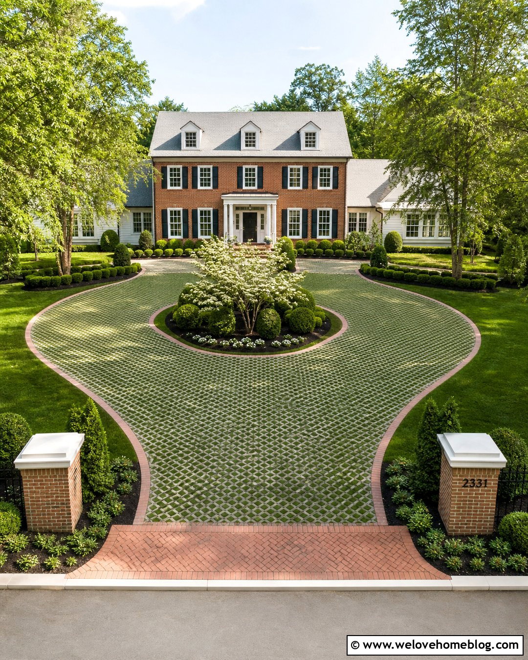 Circular Turfstone Driveway With Center Garden - 20 Turfstone Pavers Driveway Ideas