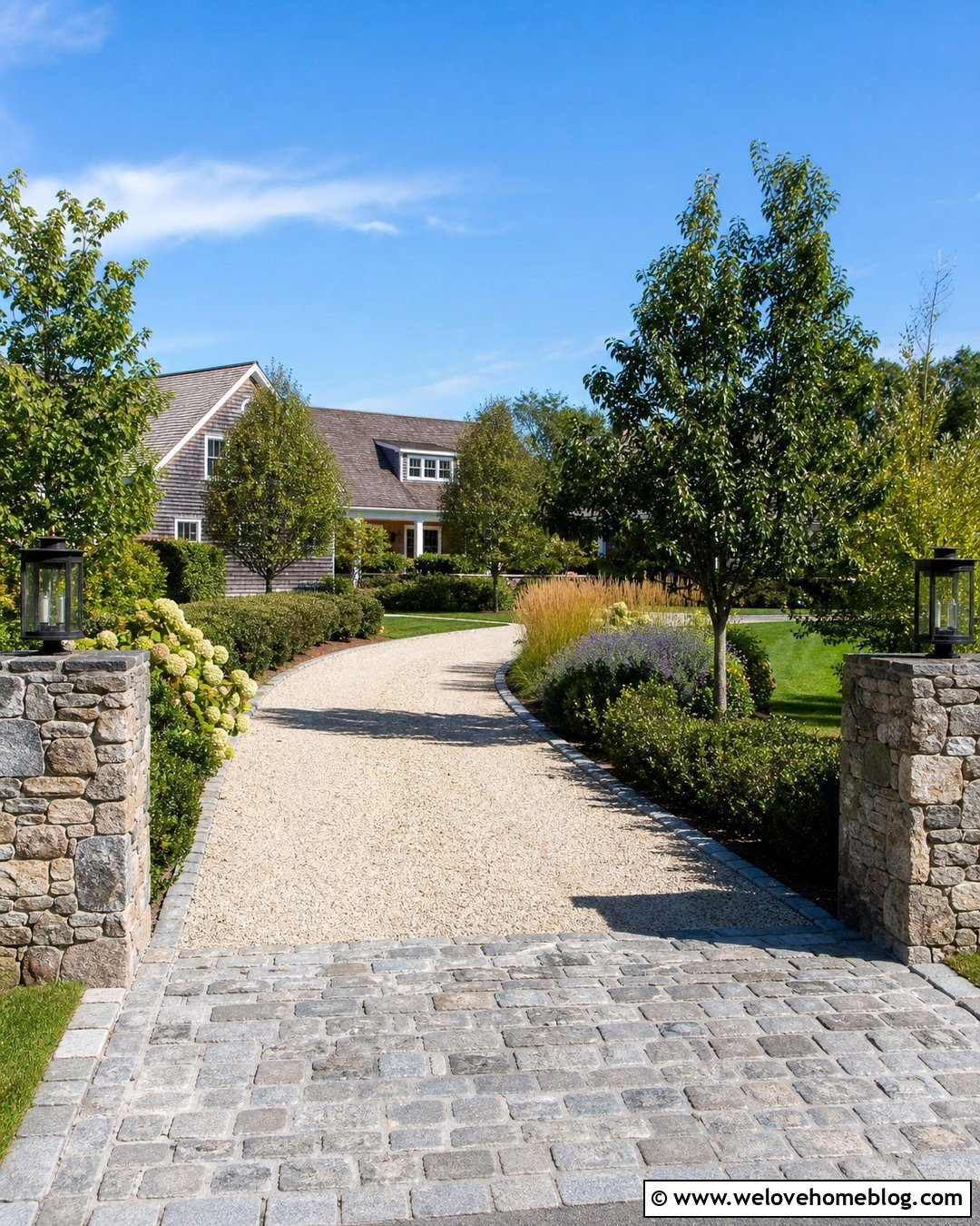 Cobblestone Apron Ecogrid Driveway - 20 Ecogrid Driveway Ideas