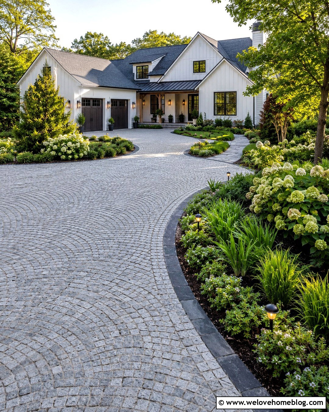 Cobblestone Driveway With Garden Lighting - 20 Cobblestone Driveway In Garden Ideas