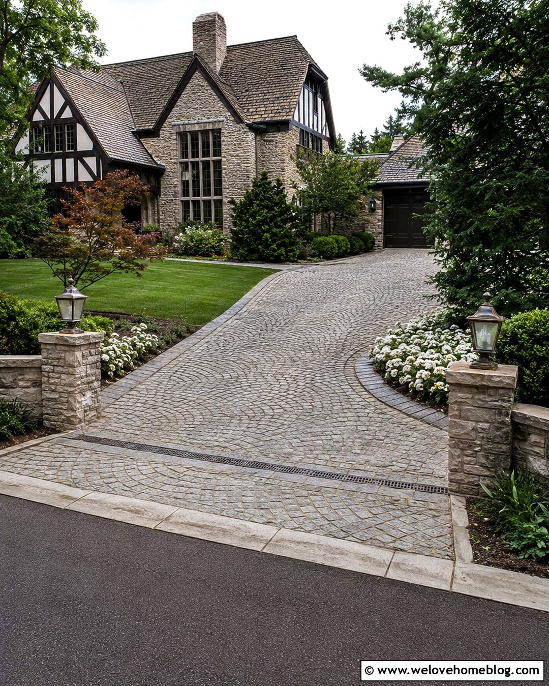 Cobblestone L Shaped Driveway With Stone Walls - 20 L Shape Driveway Ideas