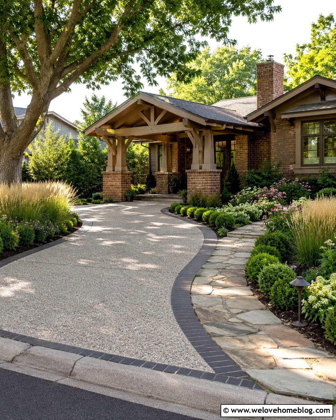 Craftsman Portico Driveway Entrance - 20 Portico Driveway Entrance Ideas