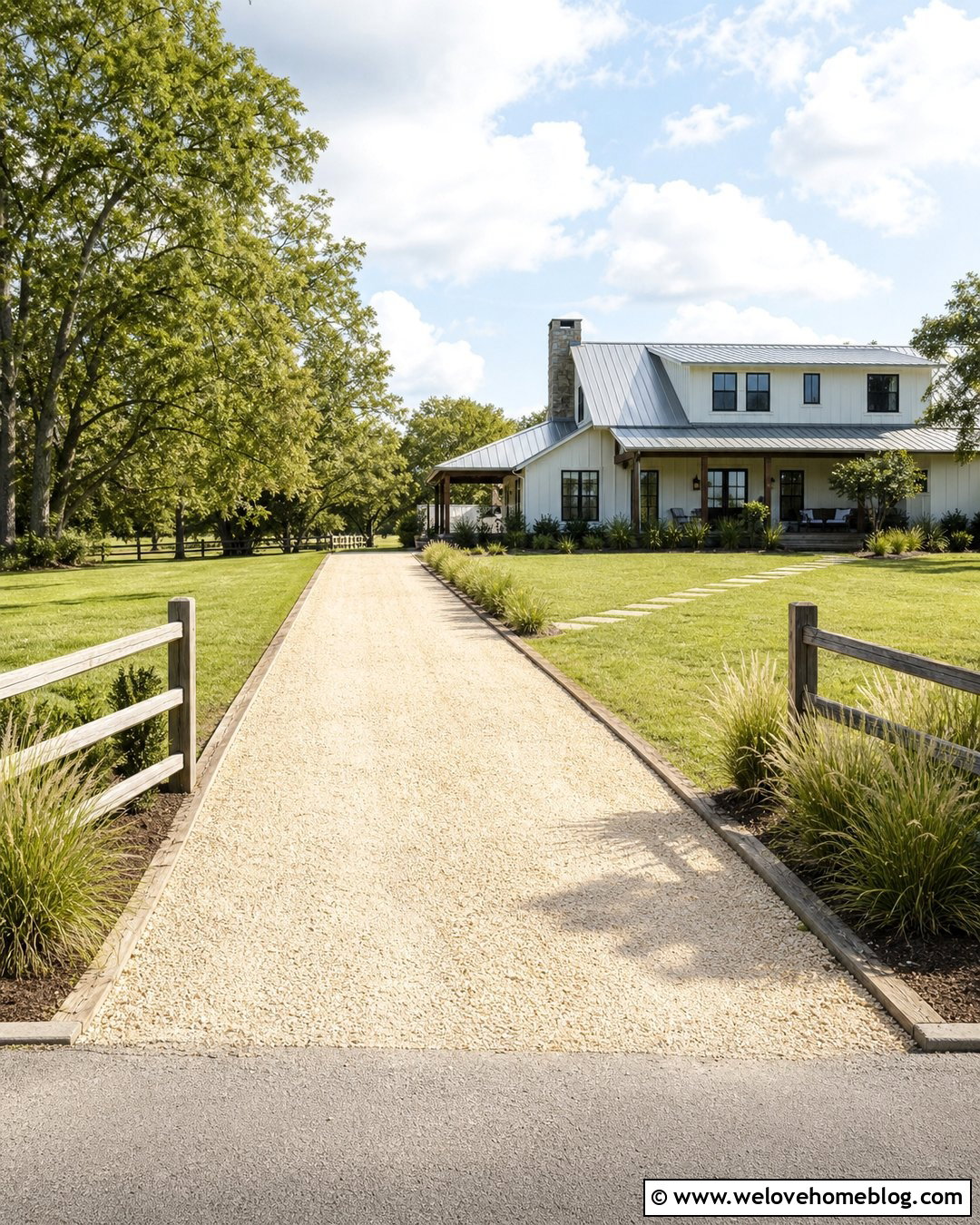 Crushed Limestone Driveway With Timber Edging - 25 Crushed Limestone Driveway Ideas
