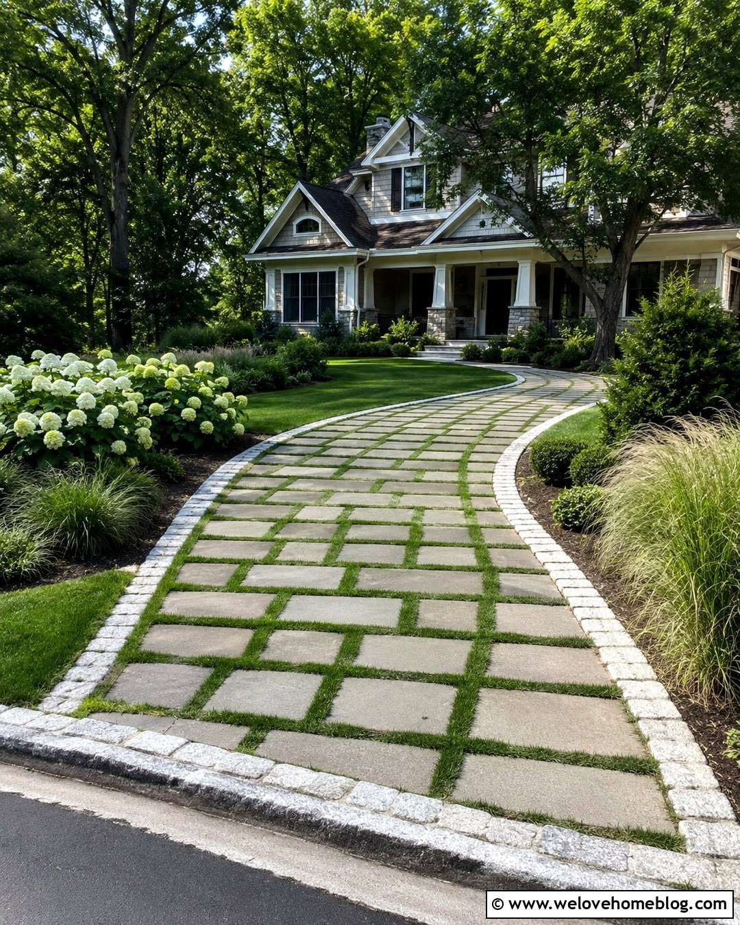Curved Checkerboard Driveway With Stone Edging - 20 Checkerboard Driveway Ideas