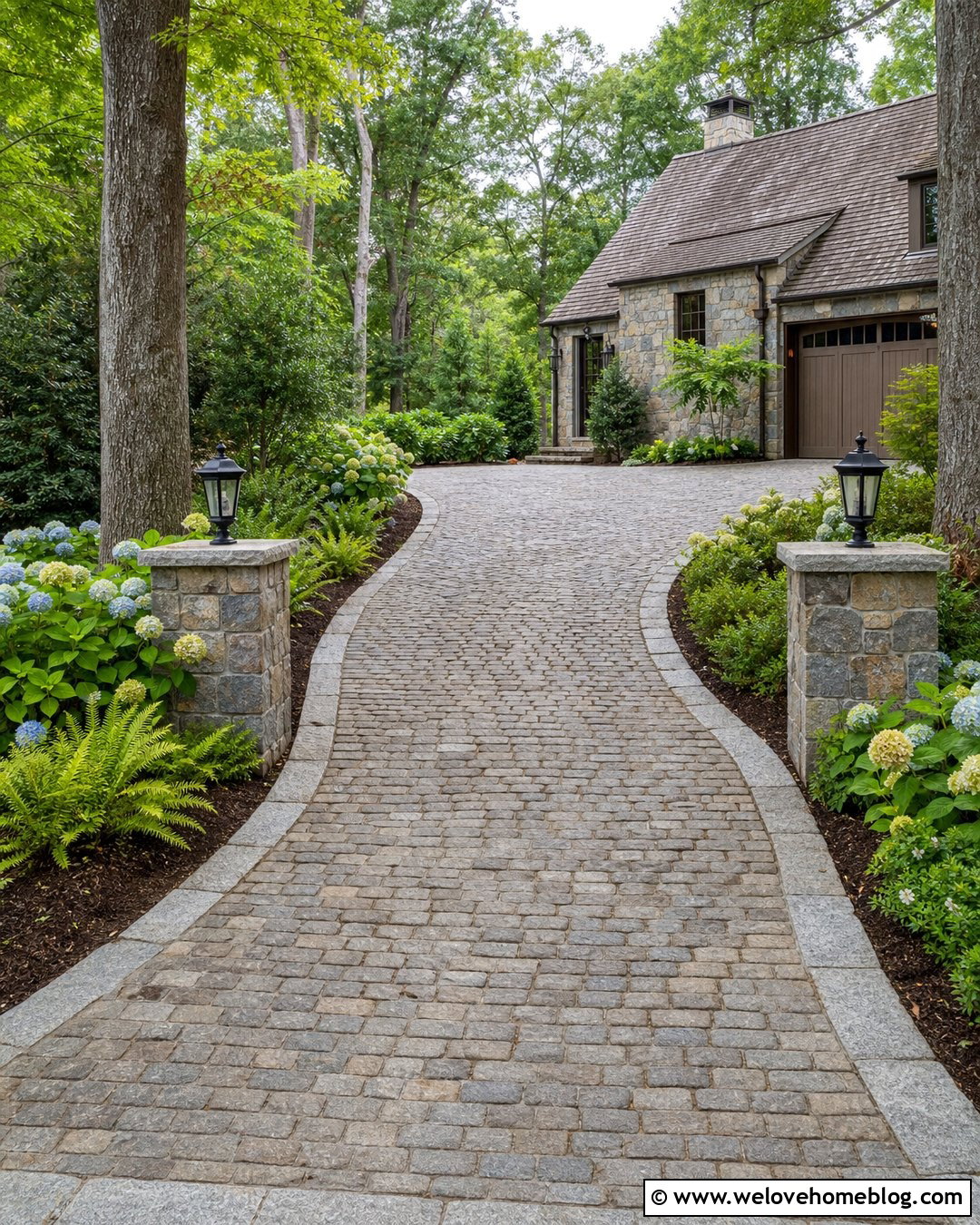 Curved Cobblestone Paver Driveway - 25 Driveway Paving Stones Ideas