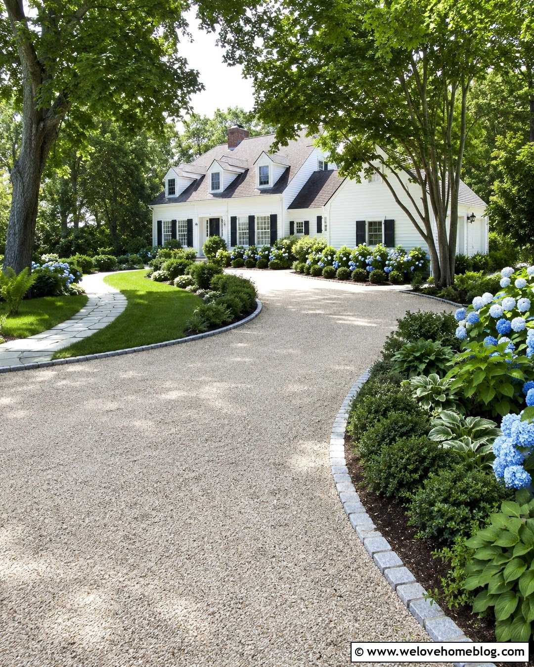 20 Curved Driveway In Lush Garden Ideas: Serene Garden Style