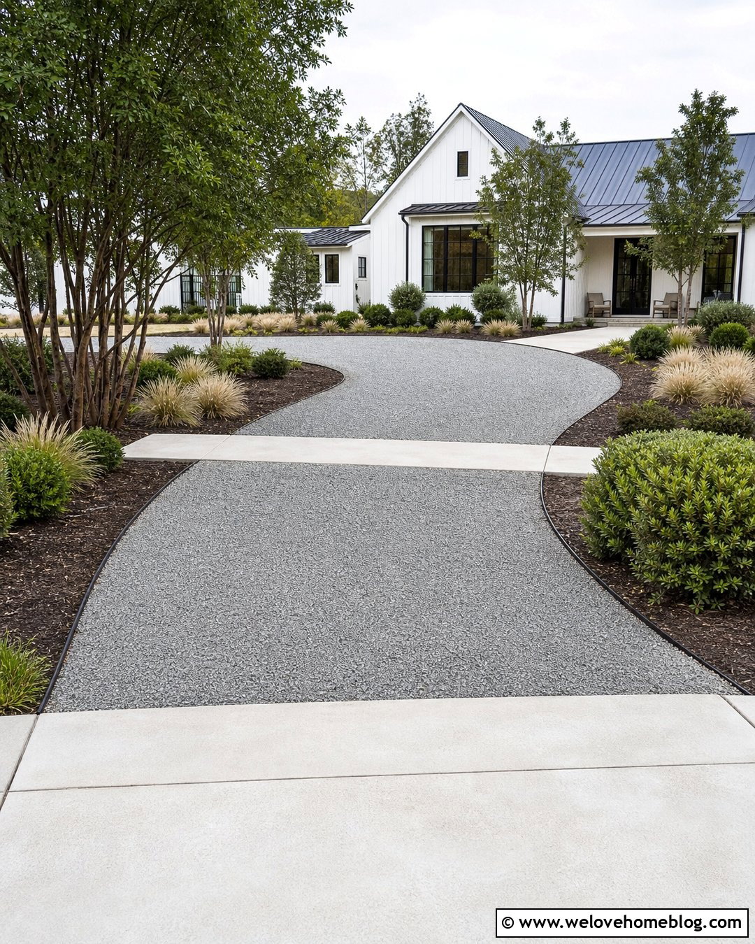 Curved Gravel Driveway With Steel Edging - 20 Modern Curved Driveway Ideas