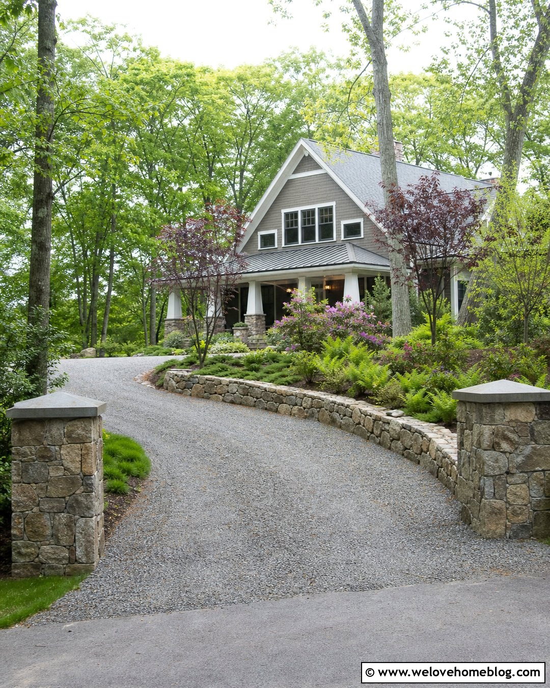 Curved Gravel Driveway With Stone Wall - 20 Gravel Driveway Pictures Ideas