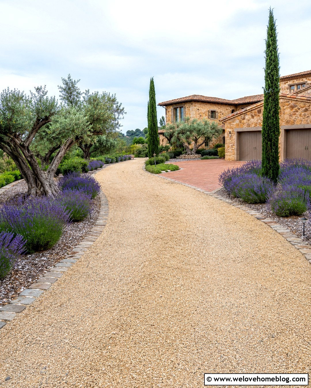 Curved Gravel Mediterranean Driveway - 20 Mediterranean Driveway Ideas