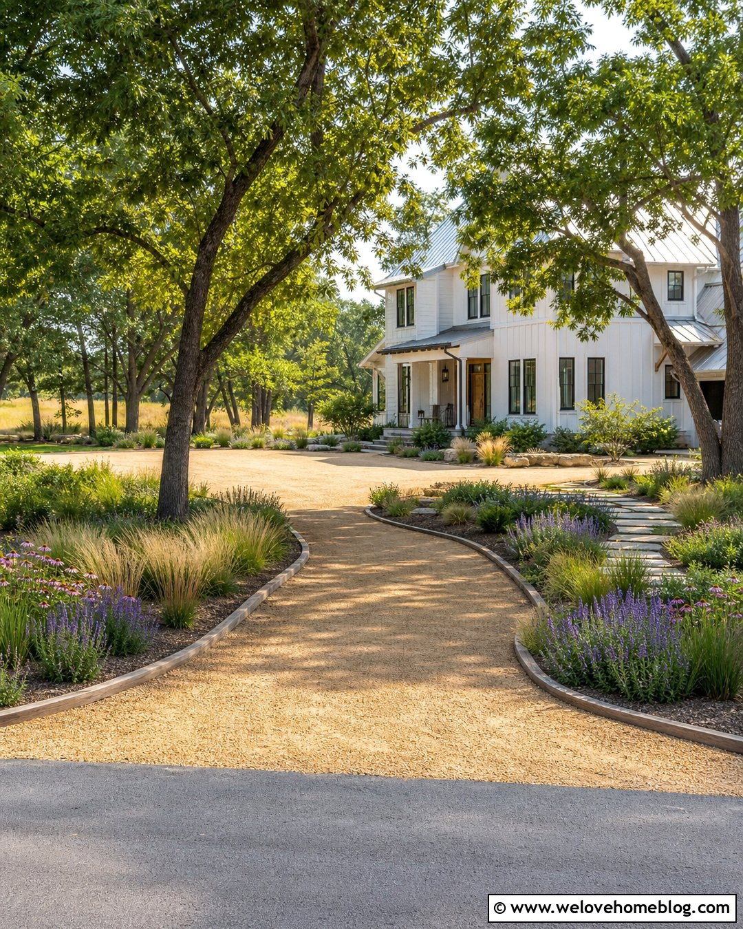 Decomposed Granite Driveway With Timber Edging - 20 Gravel Driveway Pictures Ideas