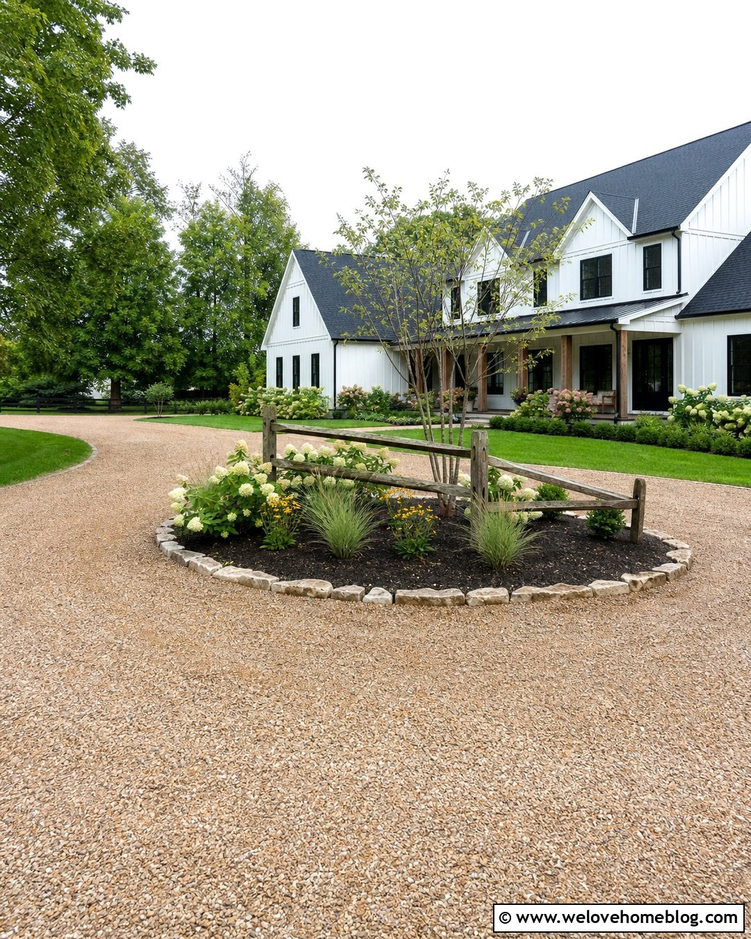 Driveway Island With Farmhouse Split Rail Fence - 25 Driveway Island Landscaping Ideas