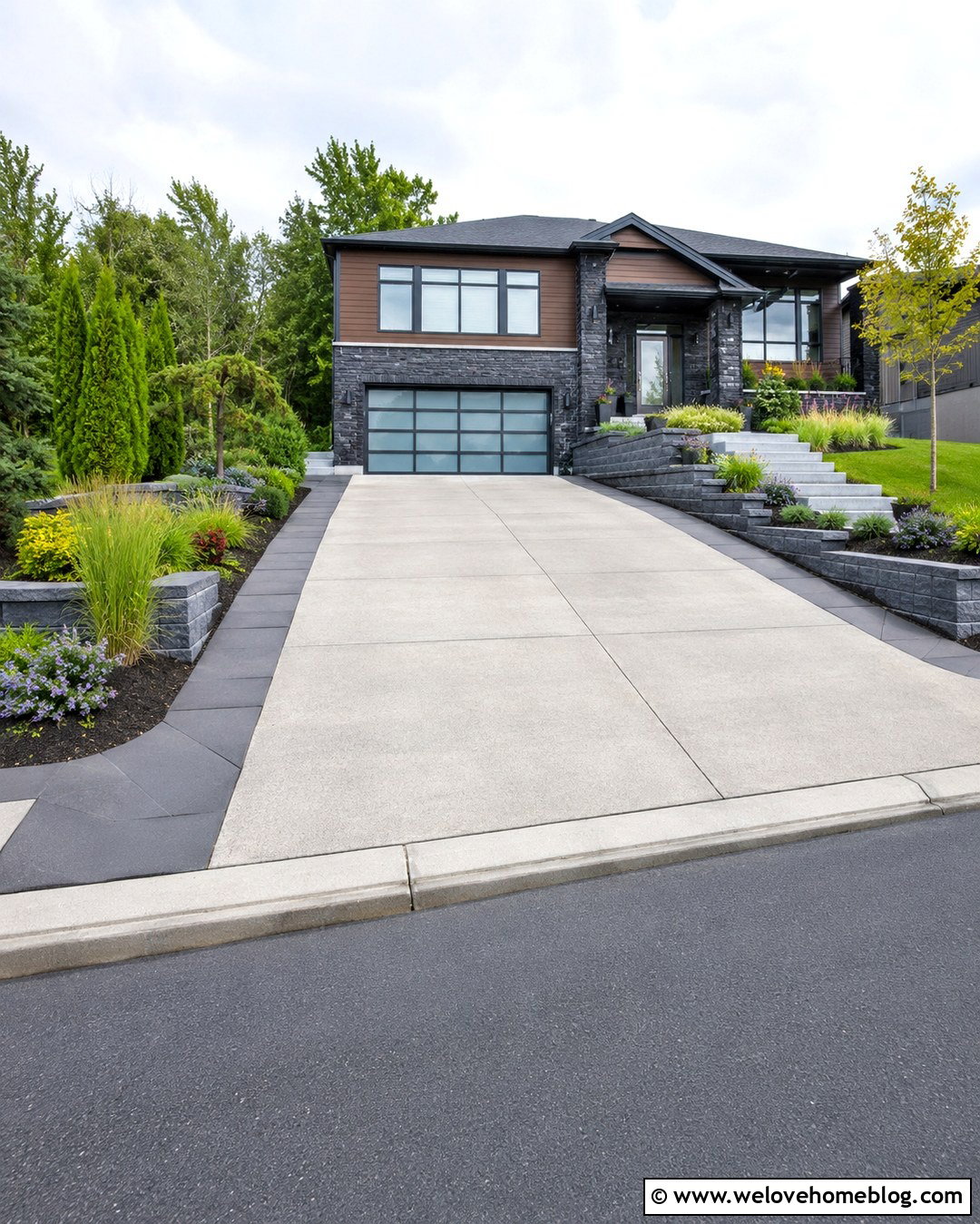 Driveway Side Pavers With Raised Garden Beds - 20 Driveway Side Pavers Ideas