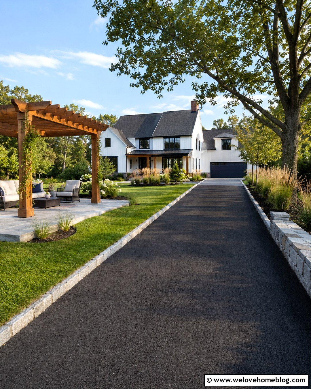 Driveway Sitting Area Under A Pergola - 20 Driveway Sitting Area Ideas