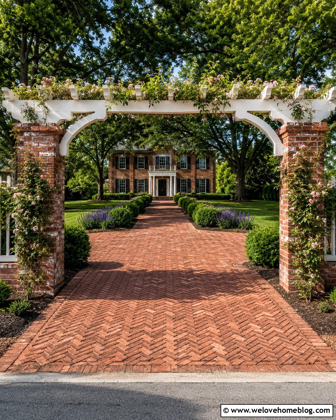 Driveway Trellis With Brick Columns - 20 Driveway Trellis Ideas