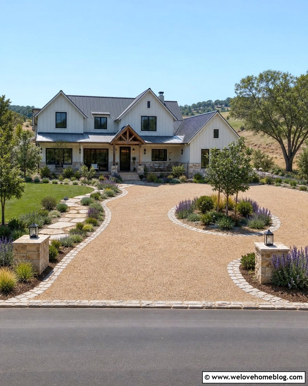Driveway With Gravel Parking Court - 20 Driveway With No Garage Ideas