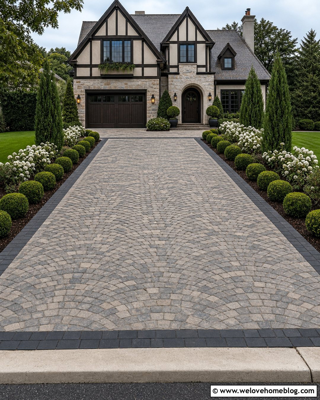 Fan Pattern Paver Driveway - 40 driveway paving ideas