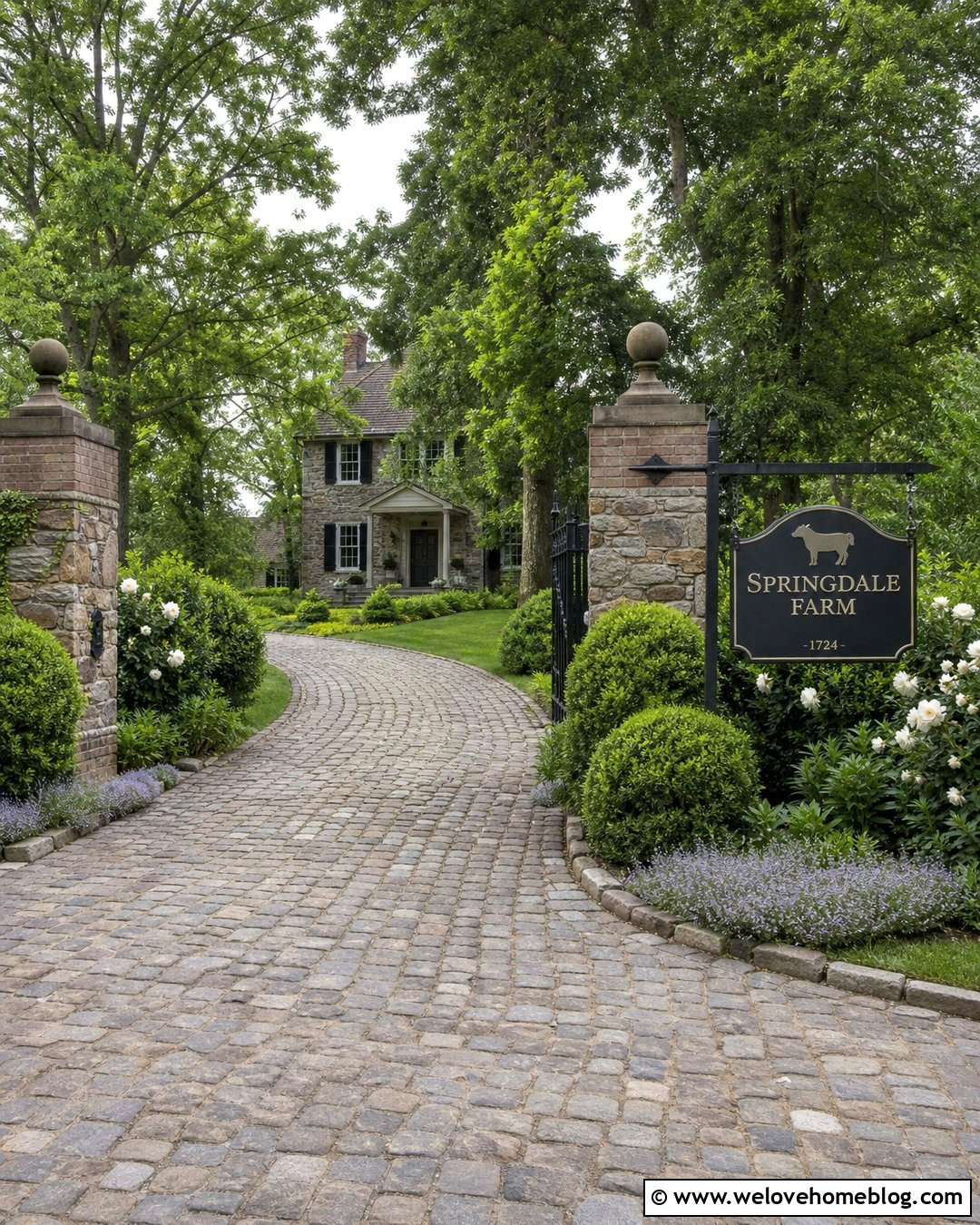 Farm Sign With Cobblestone Driveway - 40 Farm Signs Entrance Driveways Ideas