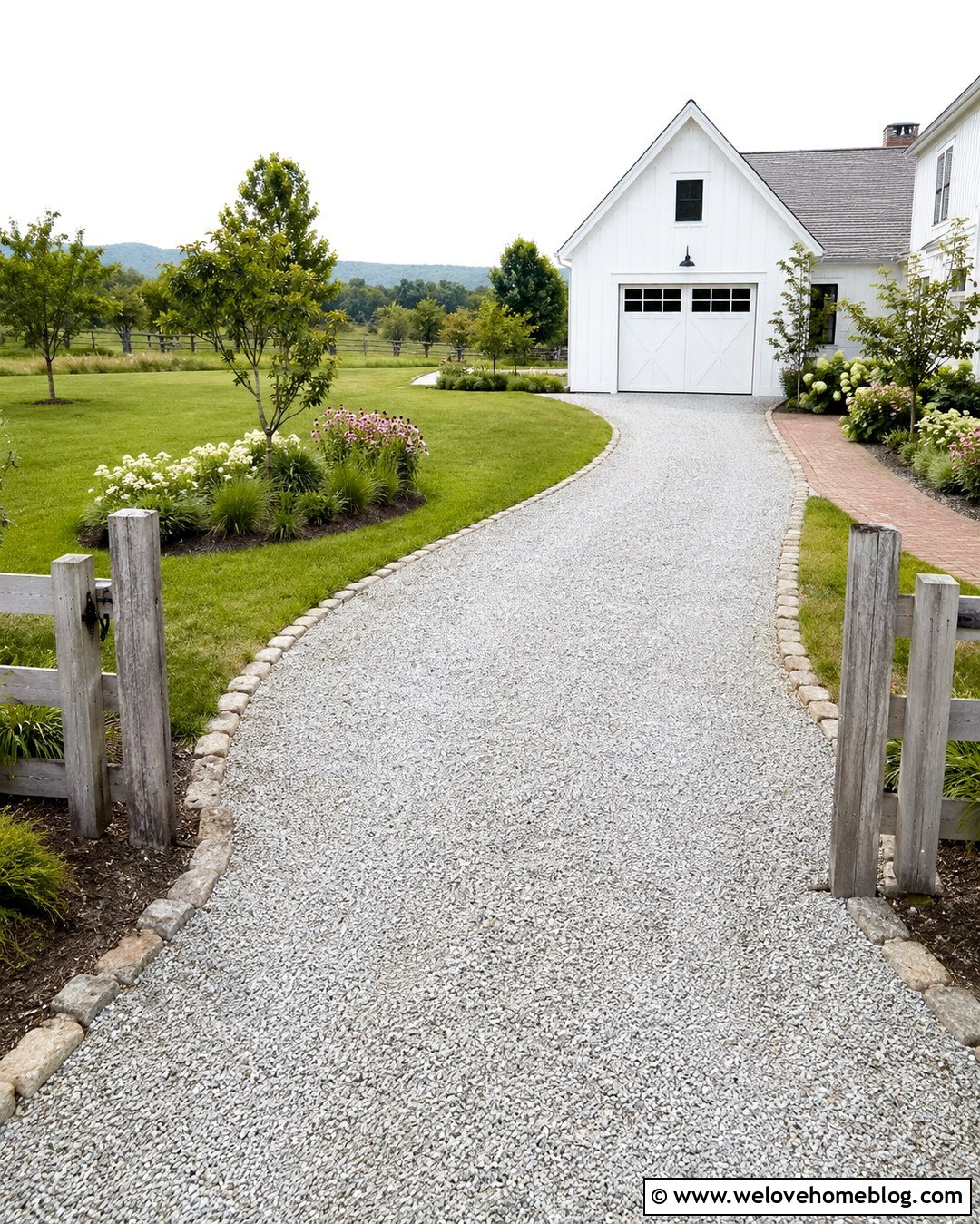 Farmhouse Backyard Driveway With Crushed Stone - 20 Backyard With Driveway Ideas