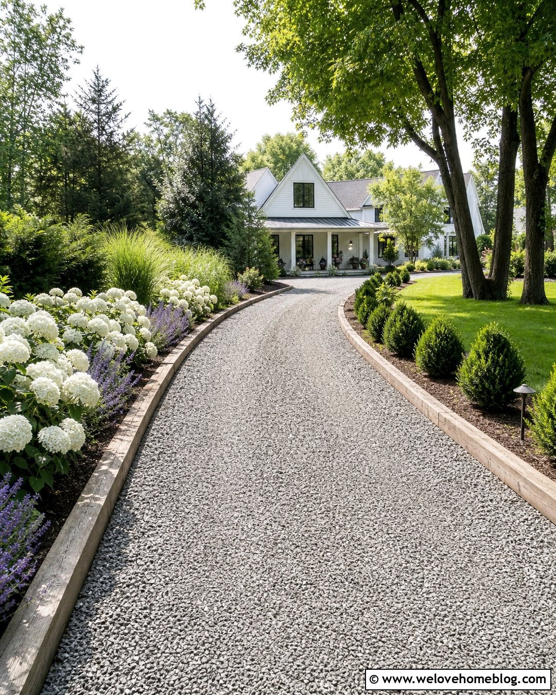 Farmhouse Driveway With Timber Curb - 25 Driveway Curb Ideas
