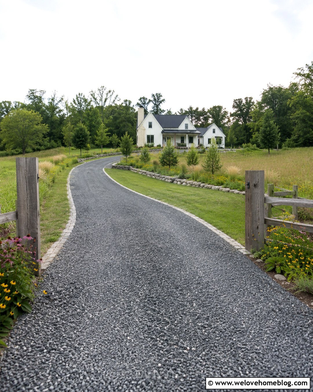 Farmhouse Gravel Driveway With Split Rail Fence - 20 Front Yard With Driveway Ideas