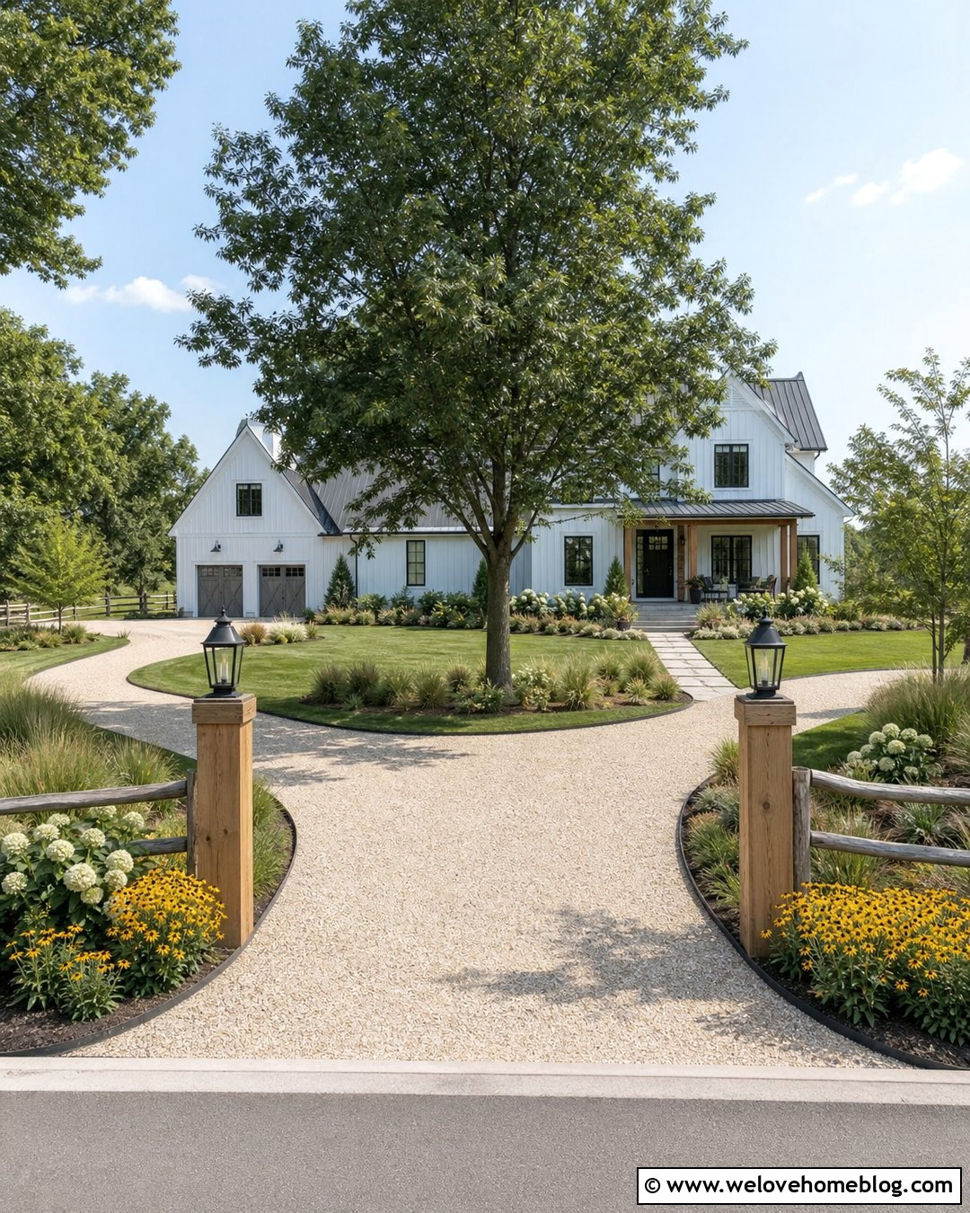 Farmhouse Horseshoe Driveway With Split Rail Fence - 25 horseshoe driveway landscaping ideas