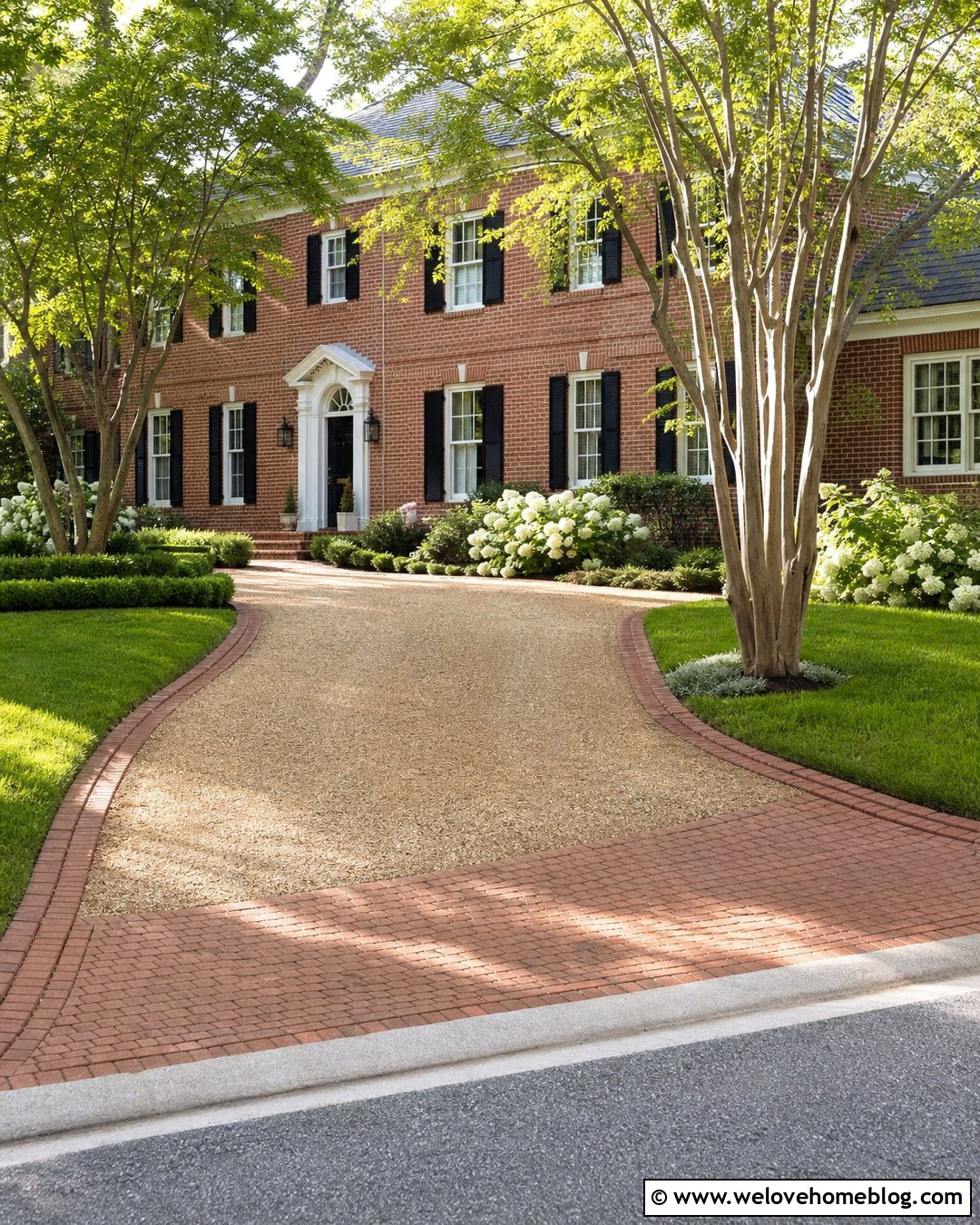 20 Gravel and Block Paving Driveway Ideas for Smart Curb Appeal