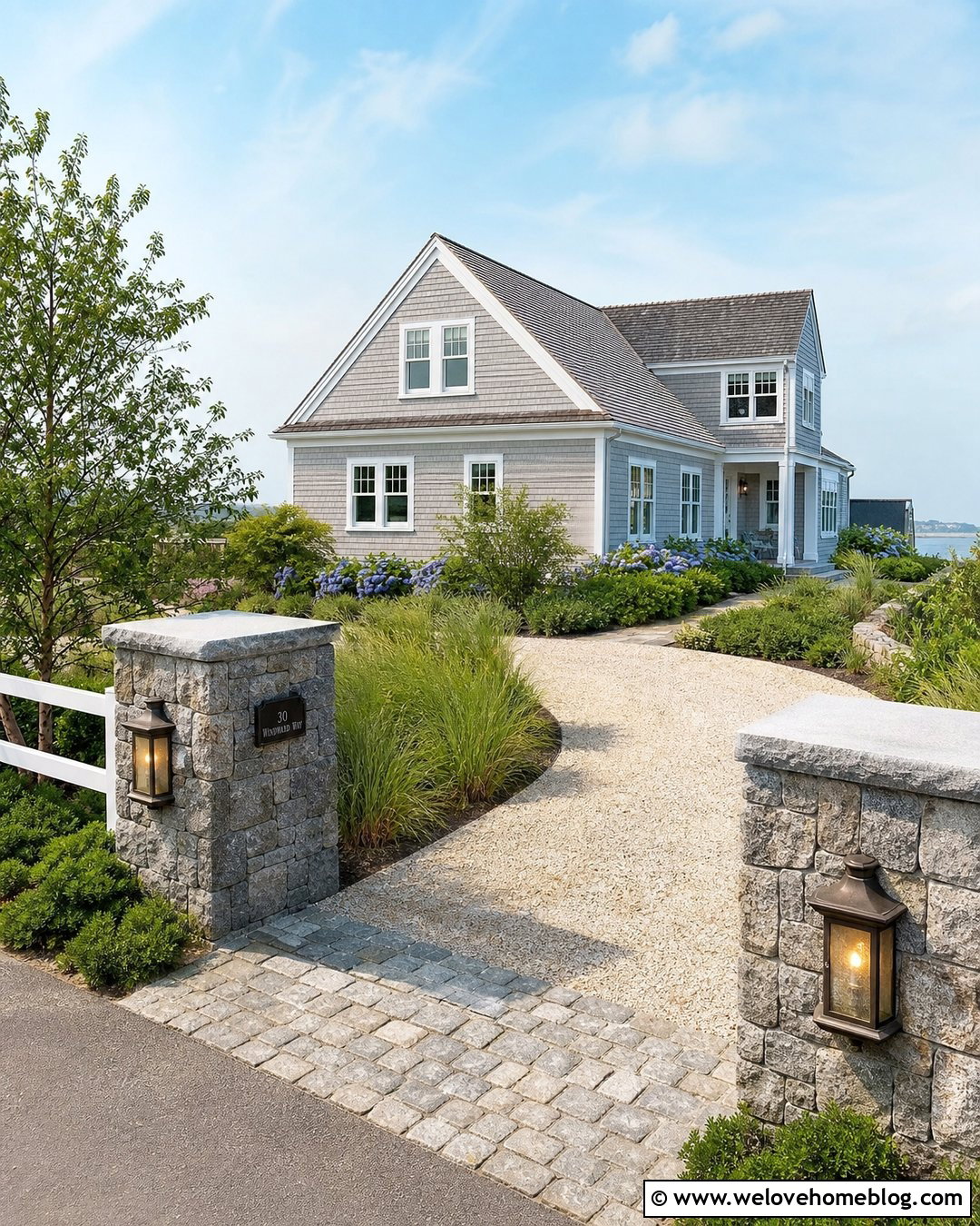 Granite Pillar Shell Driveway Entrance - 25 Stone Entrance Driveway Ideas