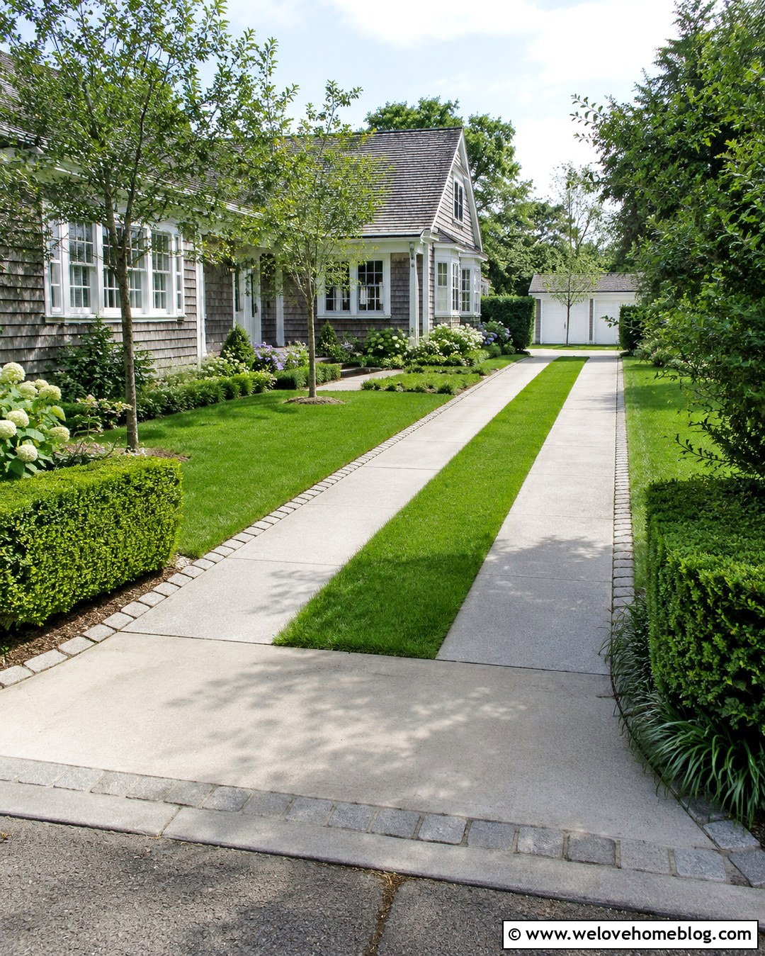 20 Driveway Side of House Ideas to Maximize Narrow Spaces