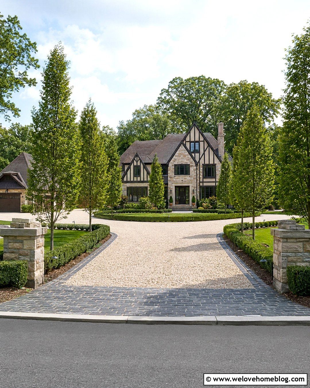 20 Edging Gravel Driveway Ideas for Crisp, Lasting Style