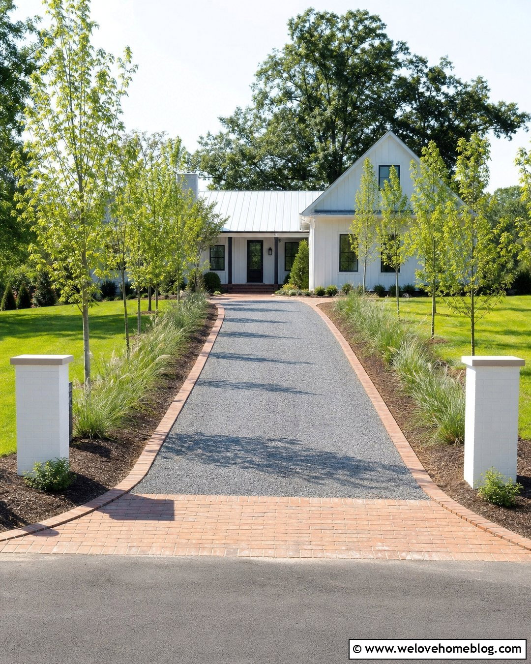Gravel Driveway With Brick Trim - 20 Brick Trim Driveway Ideas