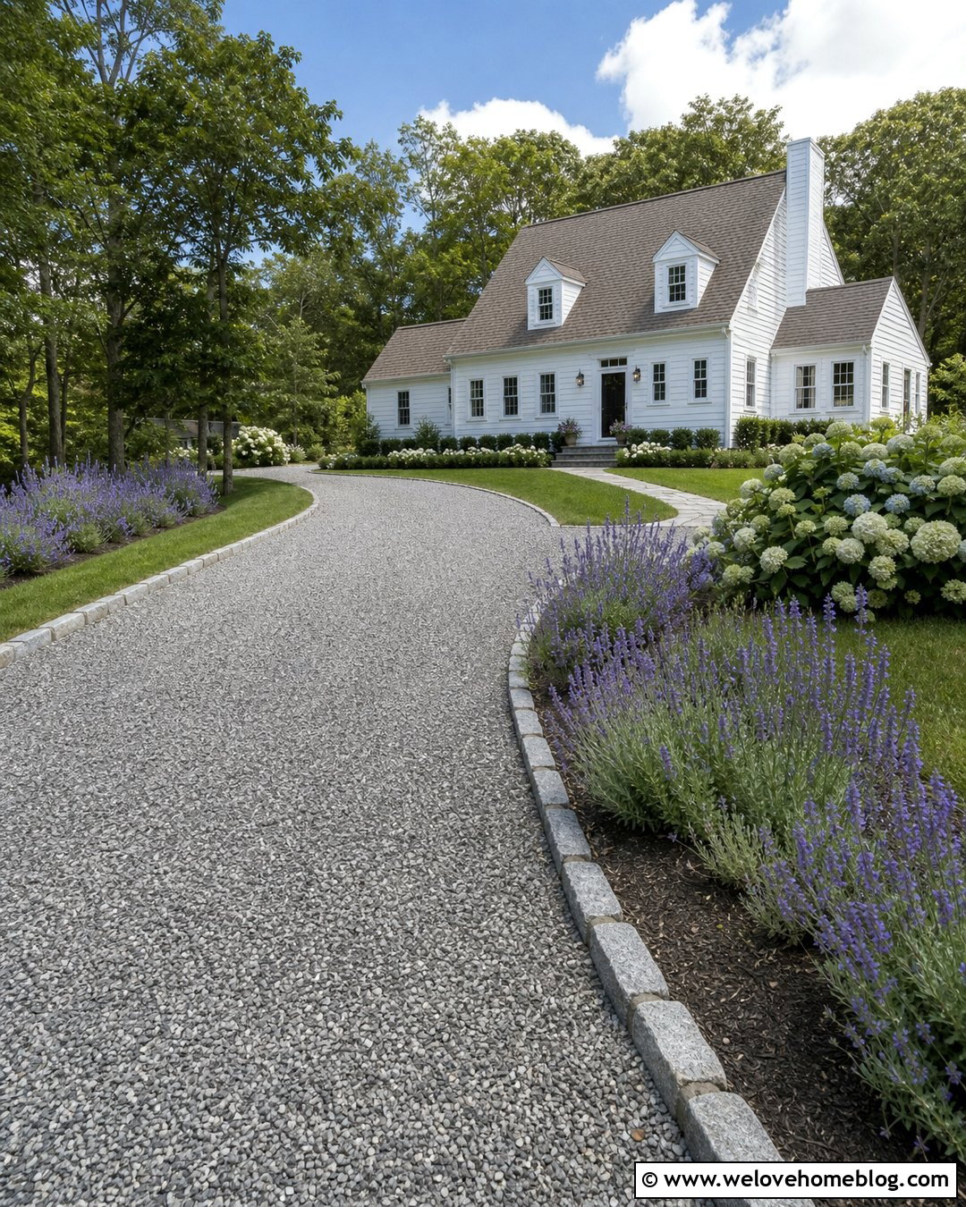 Grey Gravel Driveway With Cobblestone Edging - 25 Grey Gravel Driveway Ideas
