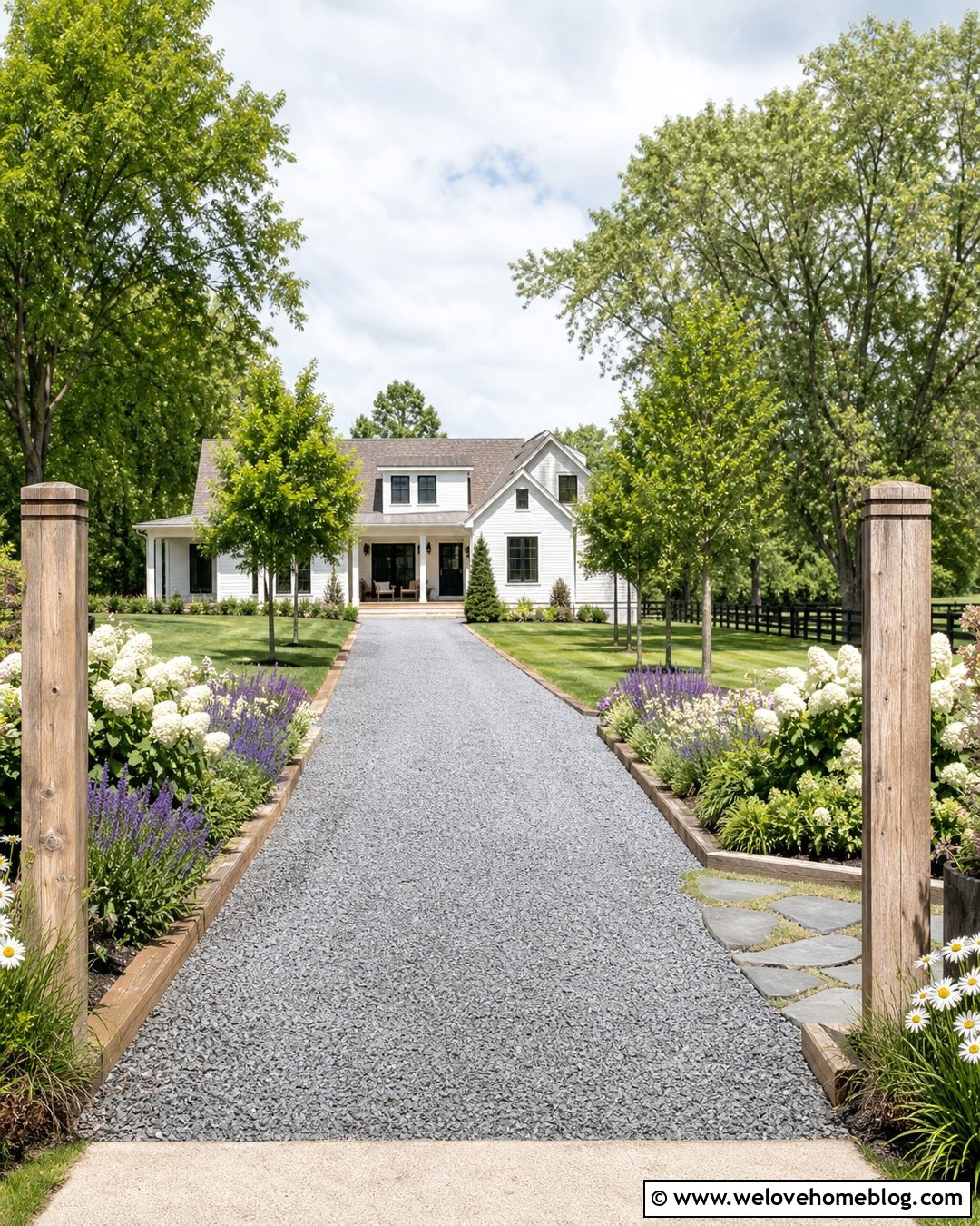 Grey Gravel Driveway With Timber Edging - 25 Grey Gravel Driveway Ideas