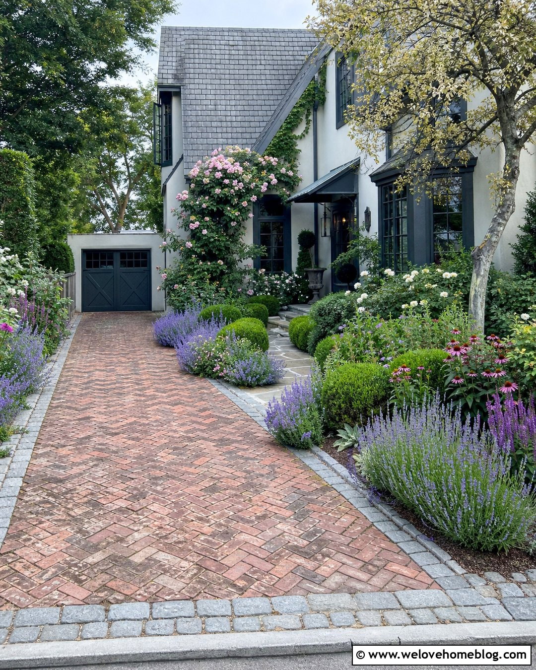 Half Driveway Front Yard With Cottage Landscaping - 20 Half Driveway Front Yards Ideas
