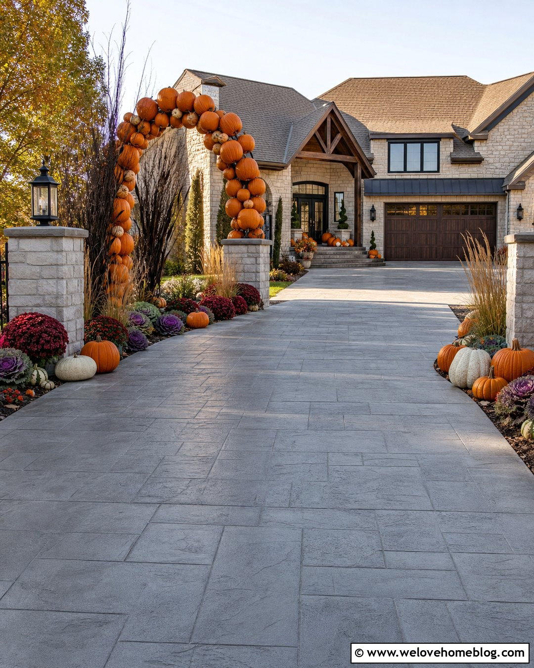 Halloween Driveway With a Pumpkin Arch - 35 Halloween Driveway Ideas