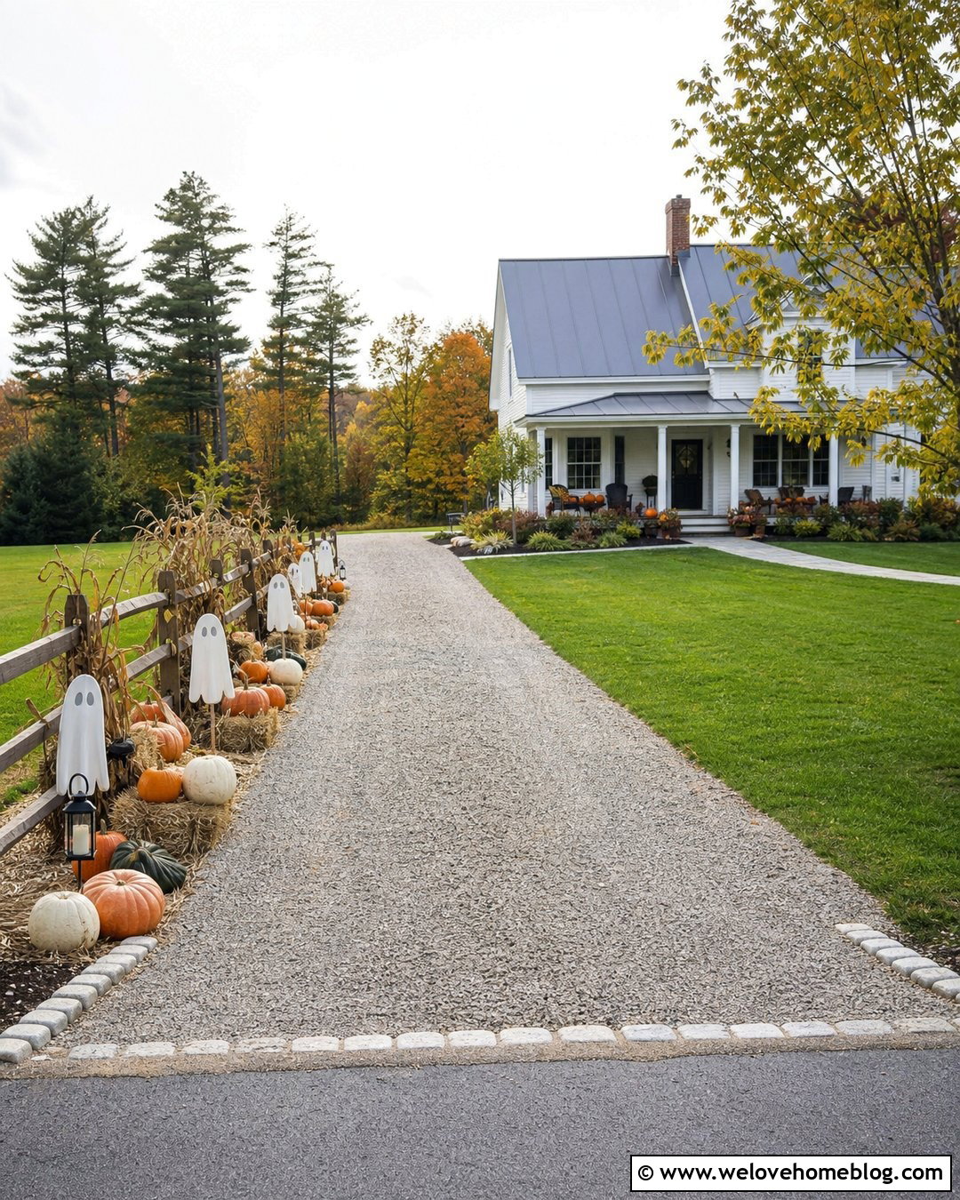 Halloween Driveway With a Pumpkin Patch - 35 Halloween Driveway Ideas