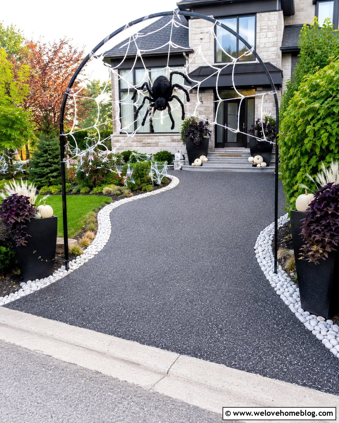 Haunted House Driveway Spider Web Entrance - 20 Driveway Haunted House Ideas