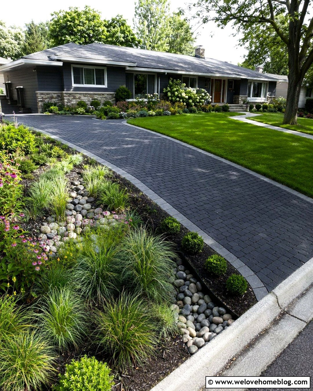 Hill Driveway With Rain Garden - 20 hill driveway landscaping ideas
