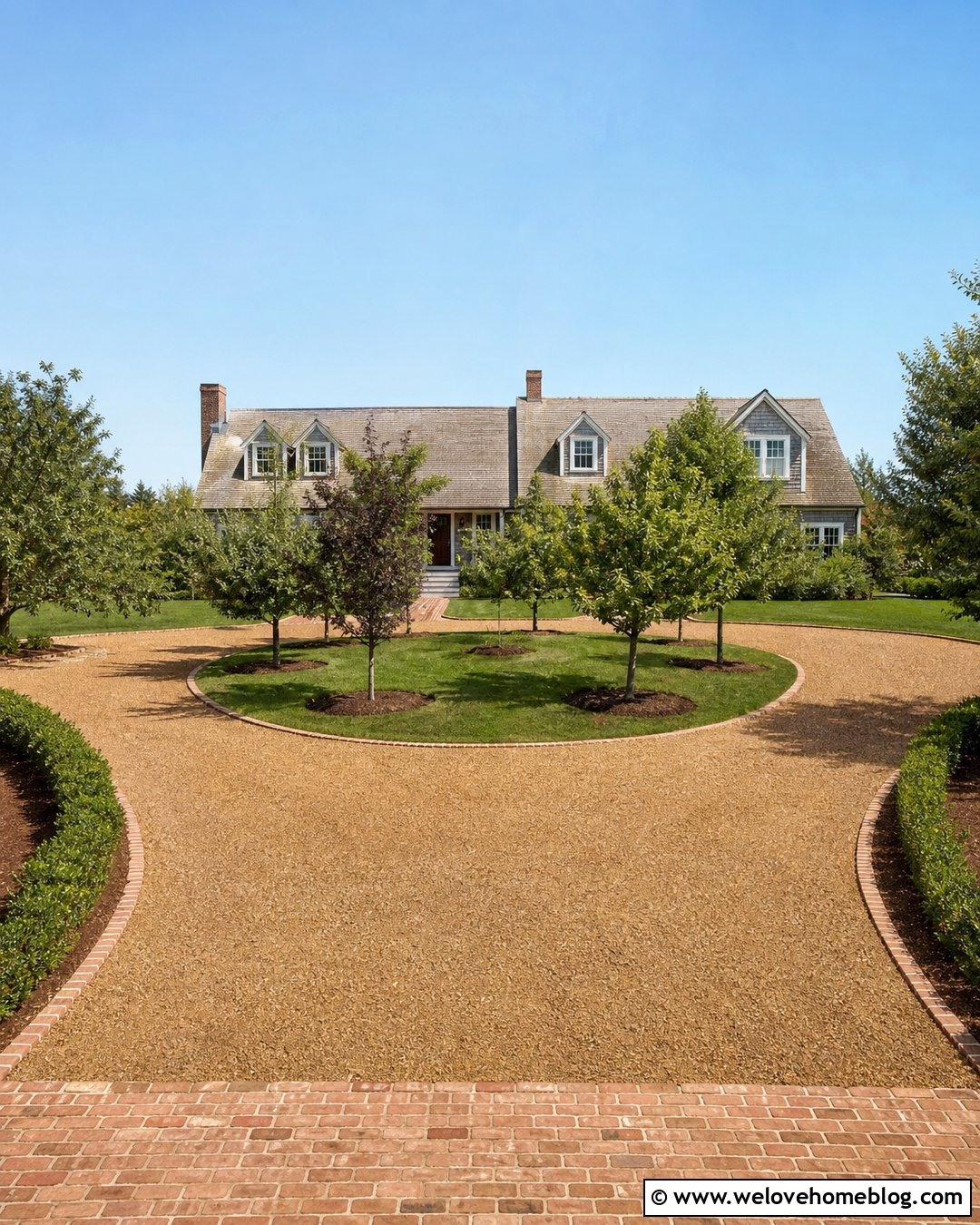 Horseshoe Orchard Driveway With Mixed Fruit Trees - 20 Orchard Driveway Ideas