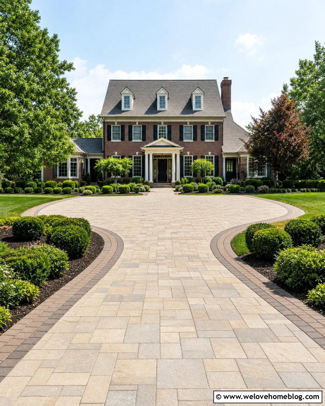30 Driveway Pavers Extension Ideas for Seamless Extra Space