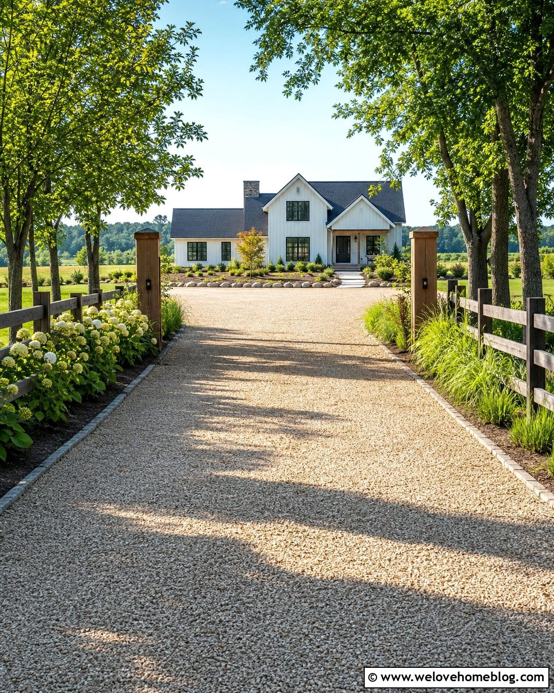 Large Farmhouse Gravel Driveway - 35 Large Driveway Ideas